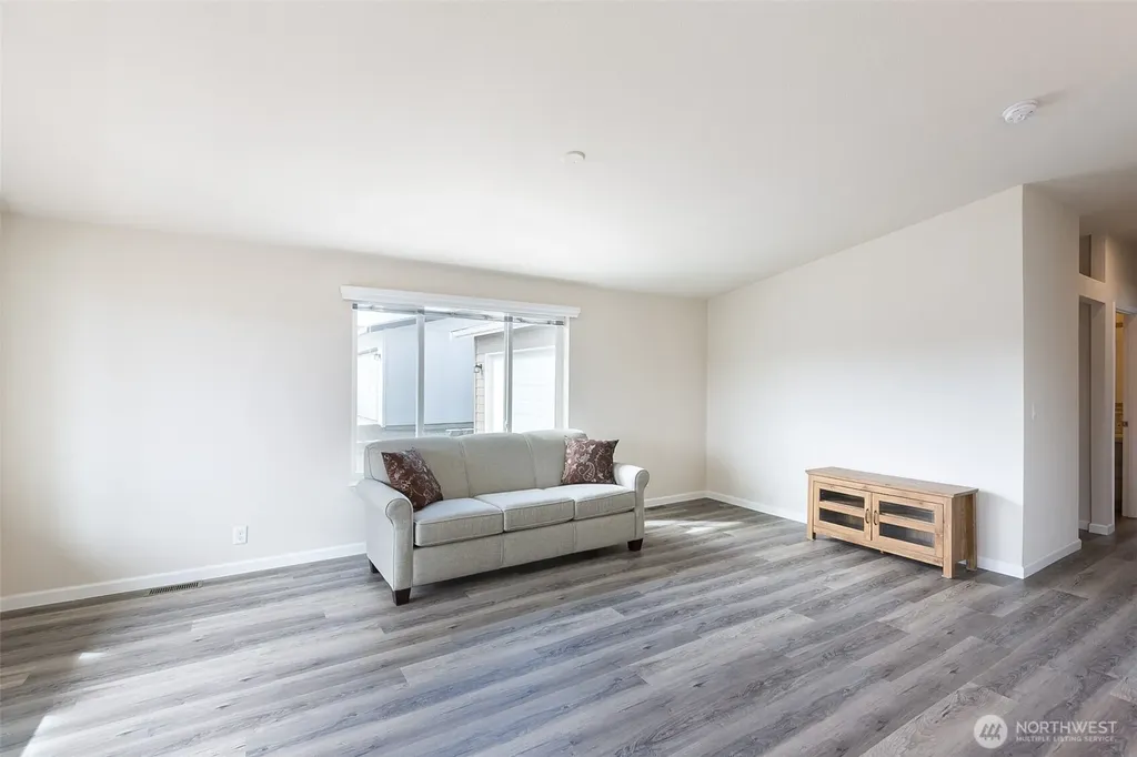 883 N Rock Rose Avenue Sequim WA 98382