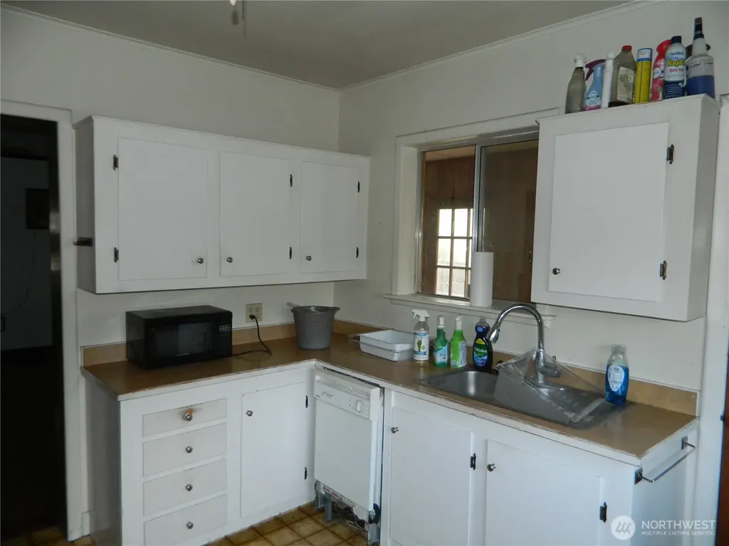 26 Palmer Avenue Loomis WA 98827