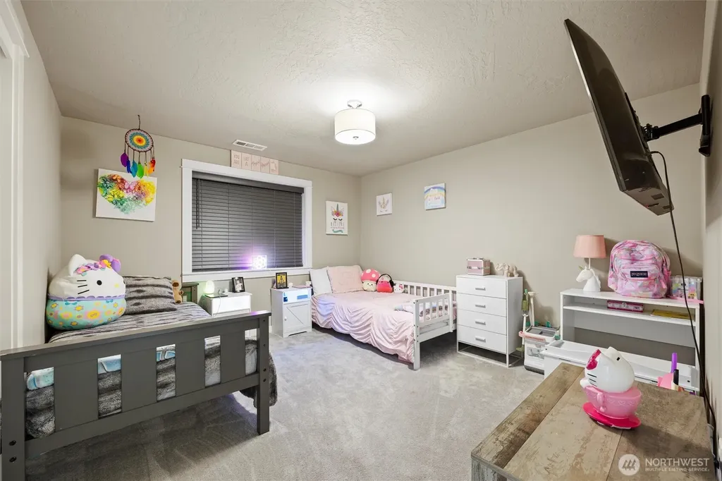 4019 Queen Street West Richland WA 99353