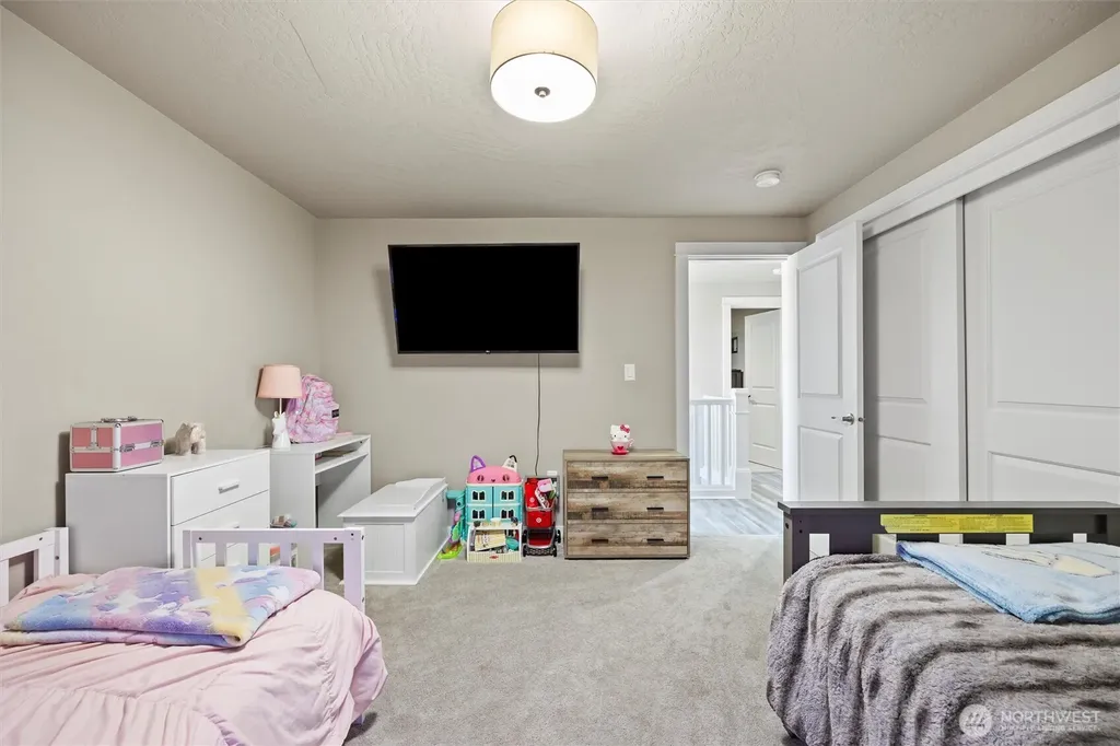 4019 Queen Street West Richland WA 99353