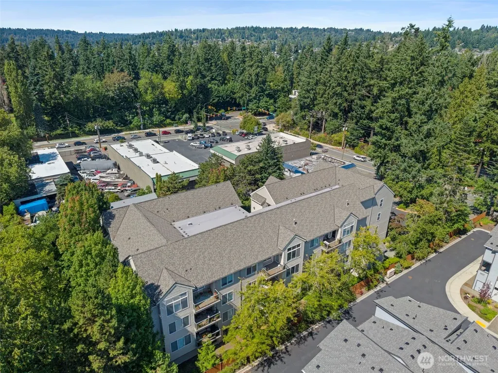 6831 NE 170th Street Kenmore WA 98028