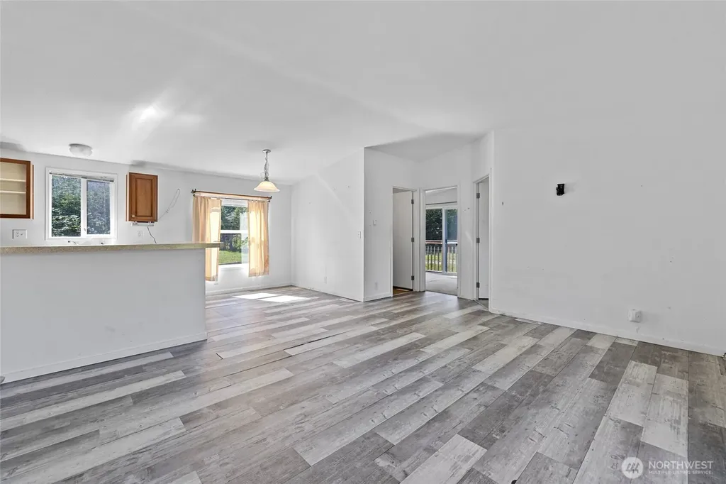 5824 Haddon Lane Anacortes WA 98221