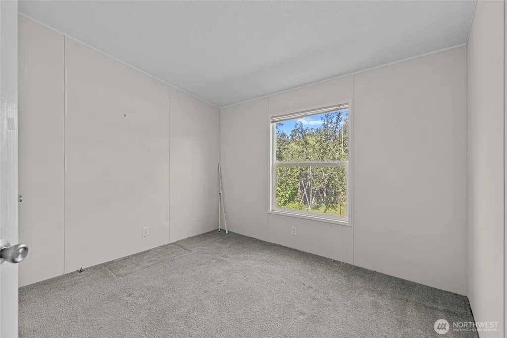 5824 Haddon Lane Anacortes WA 98221