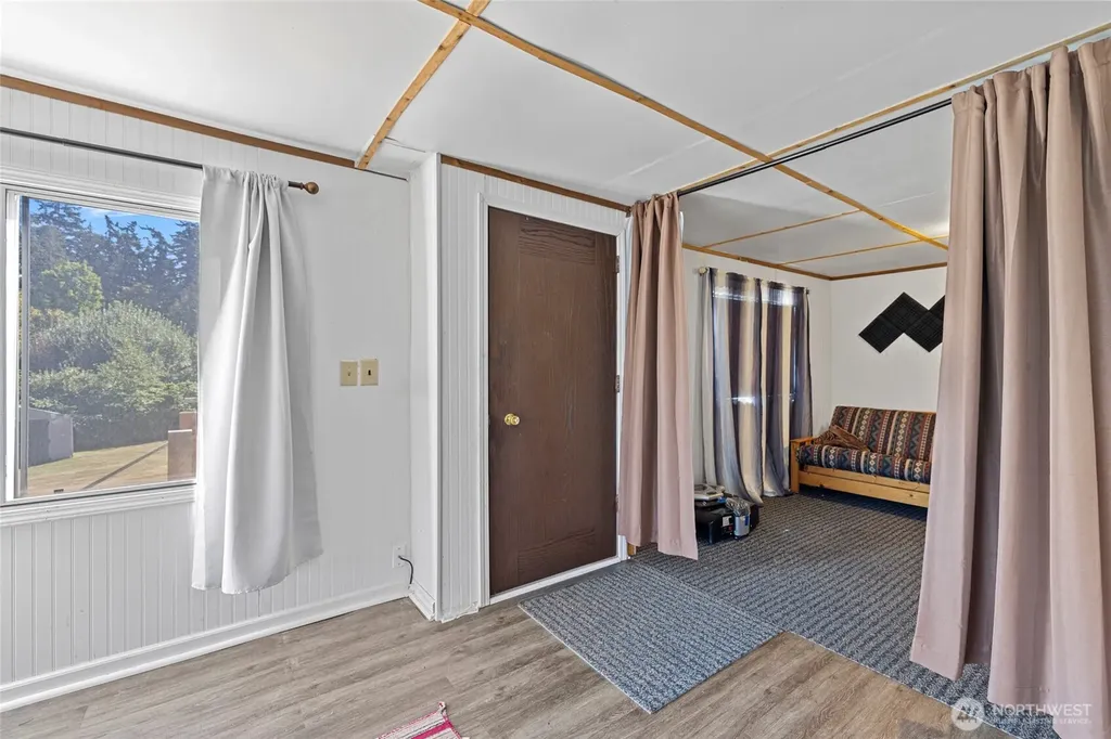 5824 Haddon Lane Anacortes WA 98221