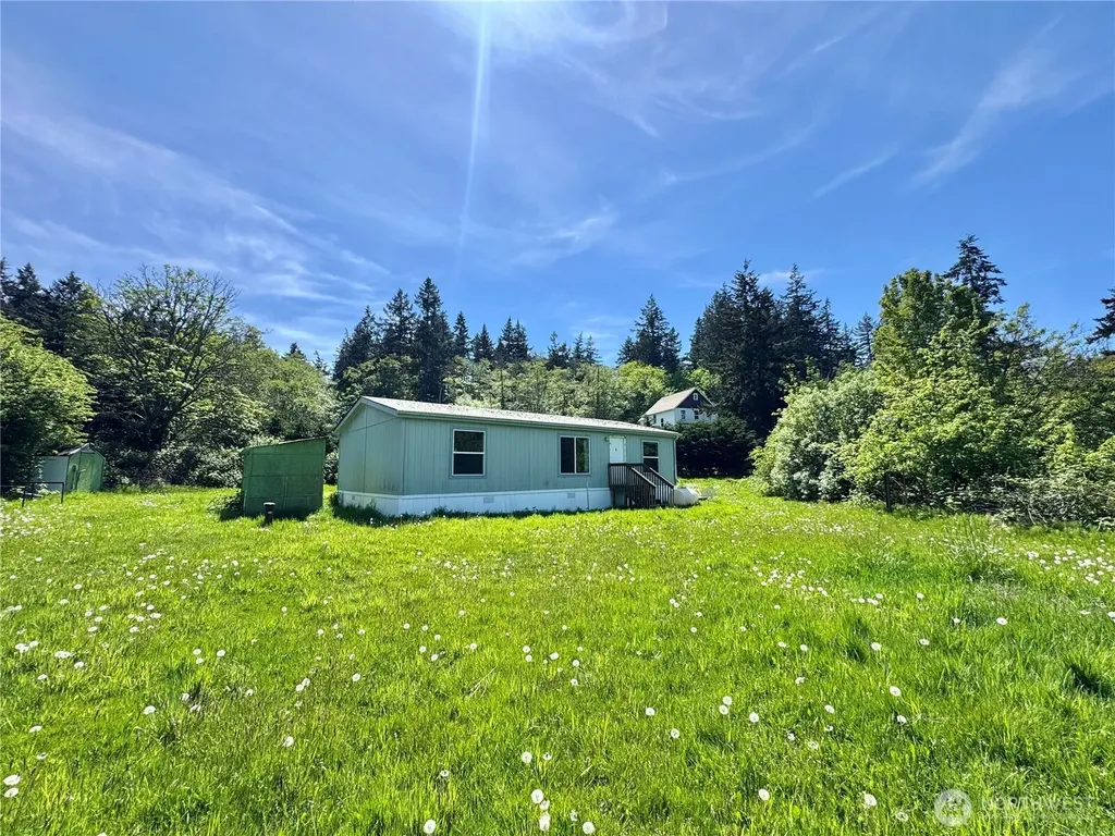 5824 Haddon Lane Anacortes WA 98221