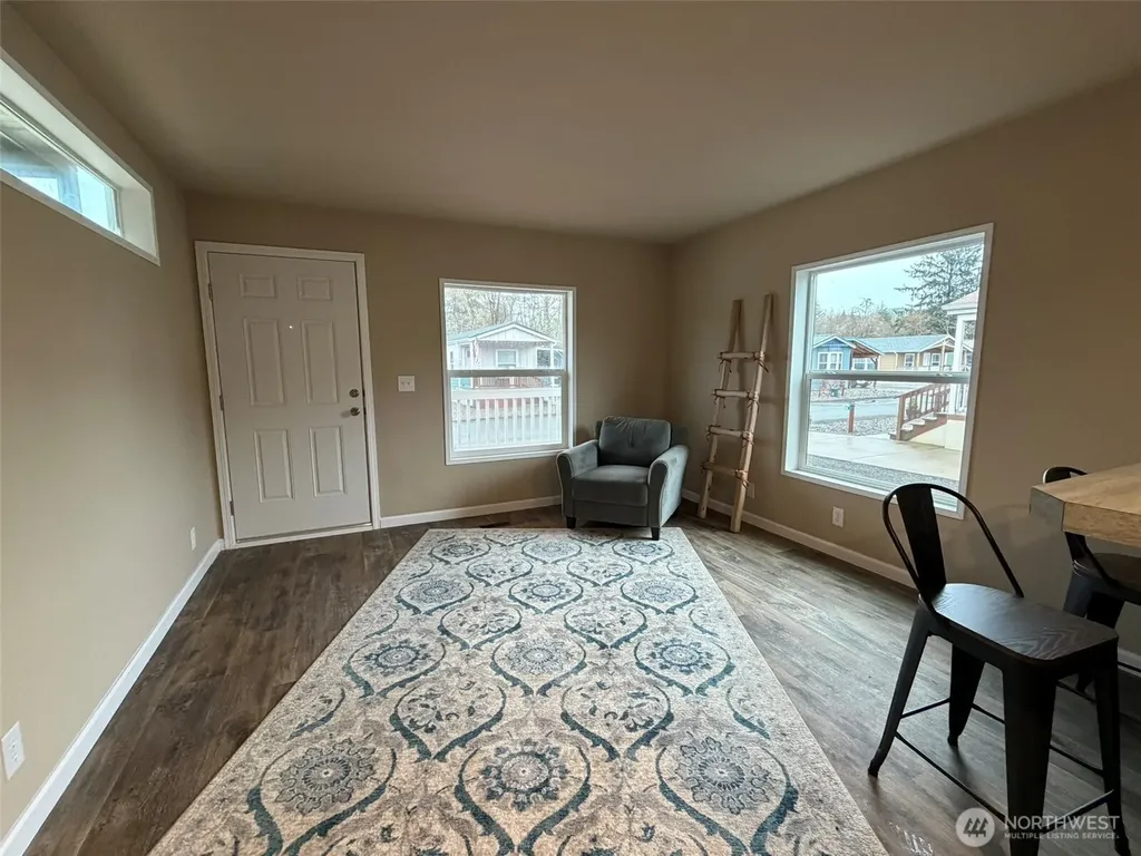 2010 Broadway Avenue Hoquiam WA 98550