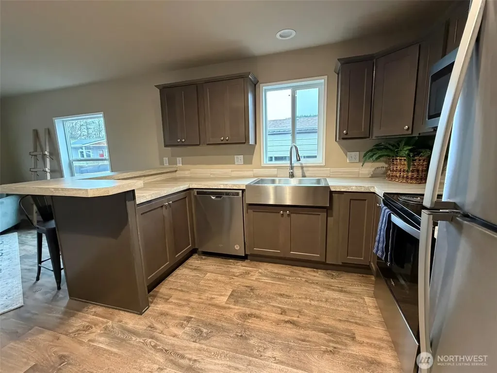 2010 Broadway Avenue Hoquiam WA 98550