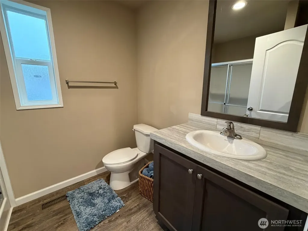 2010 Broadway Avenue Hoquiam WA 98550
