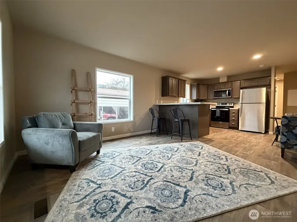 2010 Broadway Avenue Hoquiam WA 98550