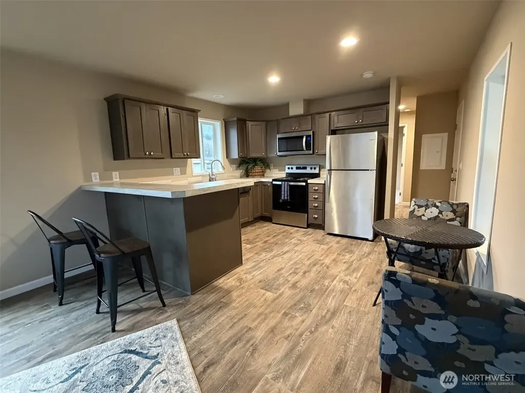 2010 Broadway Avenue Hoquiam WA 98550
