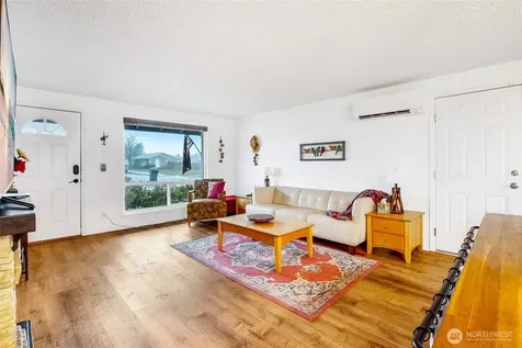 326 W 8th Street Warden WA 98857