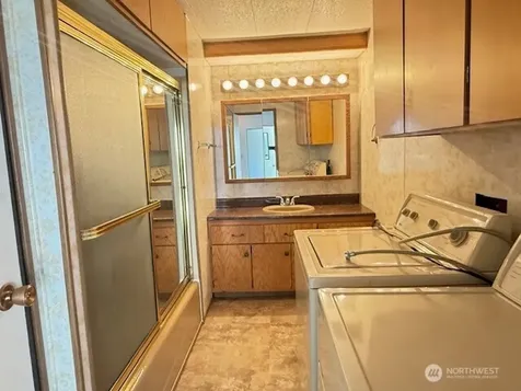 1479 Old Highway 97 Malott WA 98829