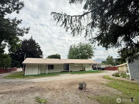 1479 Old Highway 97 Malott WA 98829