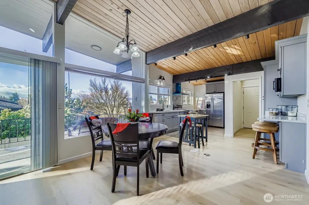 17926 73rd Avenue W Edmonds WA 98026