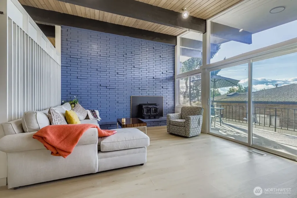 17926 73rd Avenue W Edmonds WA 98026