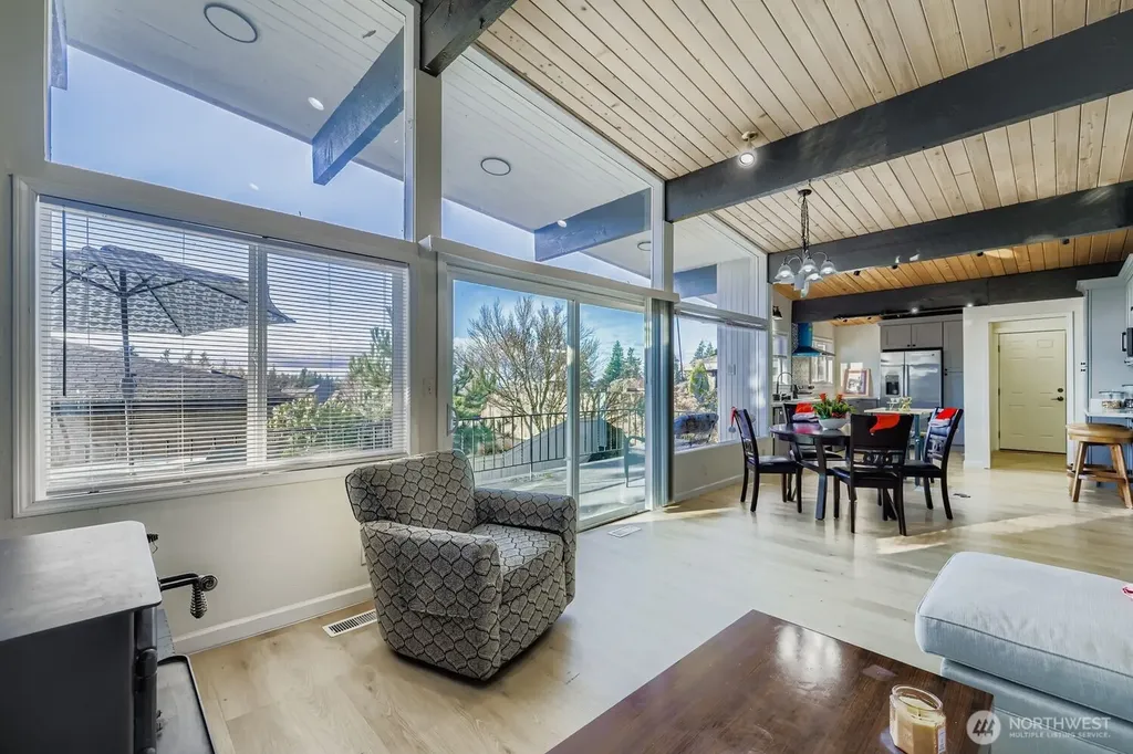 17926 73rd Avenue W Edmonds WA 98026
