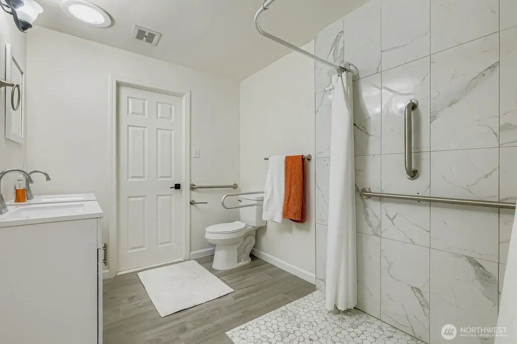 17926 73rd Avenue W Edmonds WA 98026
