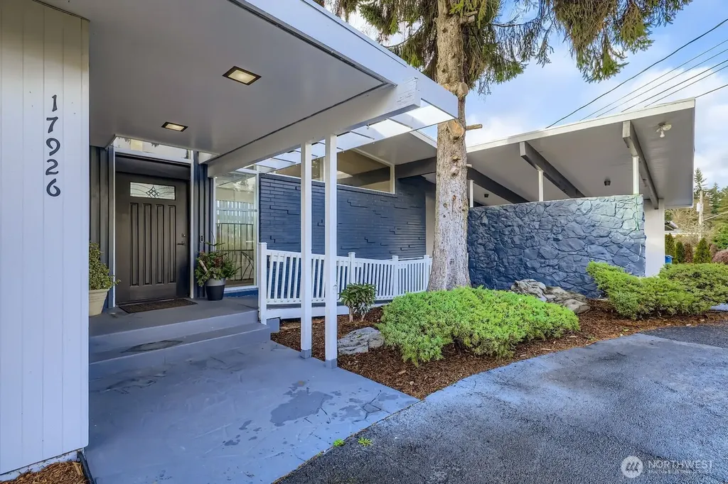 17926 73rd Avenue W Edmonds WA 98026