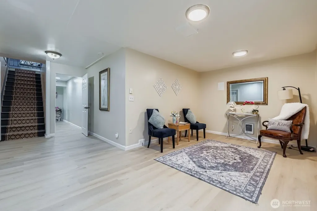 17926 73rd Avenue W Edmonds WA 98026