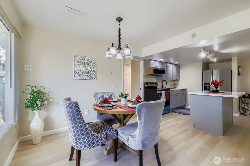17926 73rd Avenue W Edmonds WA 98026