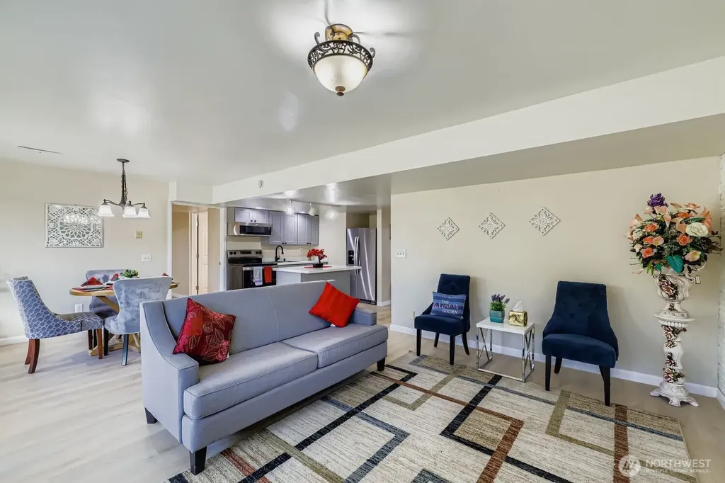 17926 73rd Avenue W Edmonds WA 98026