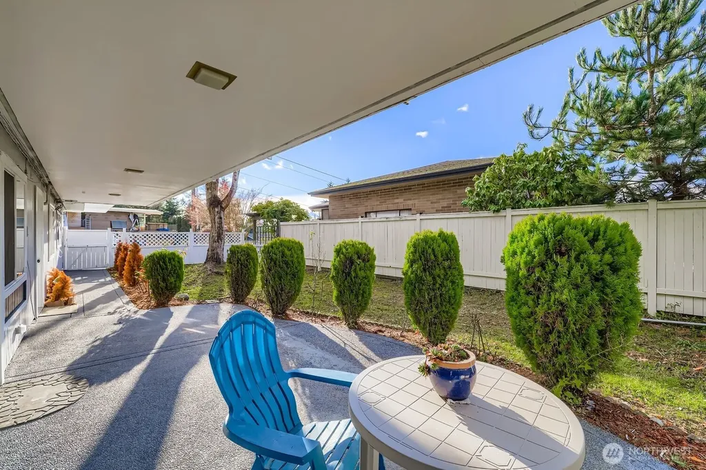17926 73rd Avenue W Edmonds WA 98026