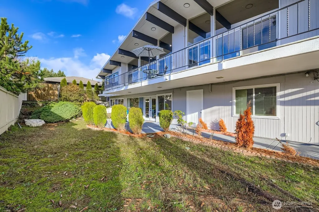 17926 73rd Avenue W Edmonds WA 98026