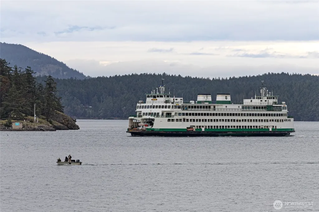 241 Warbass Way Friday Harbor WA 98250