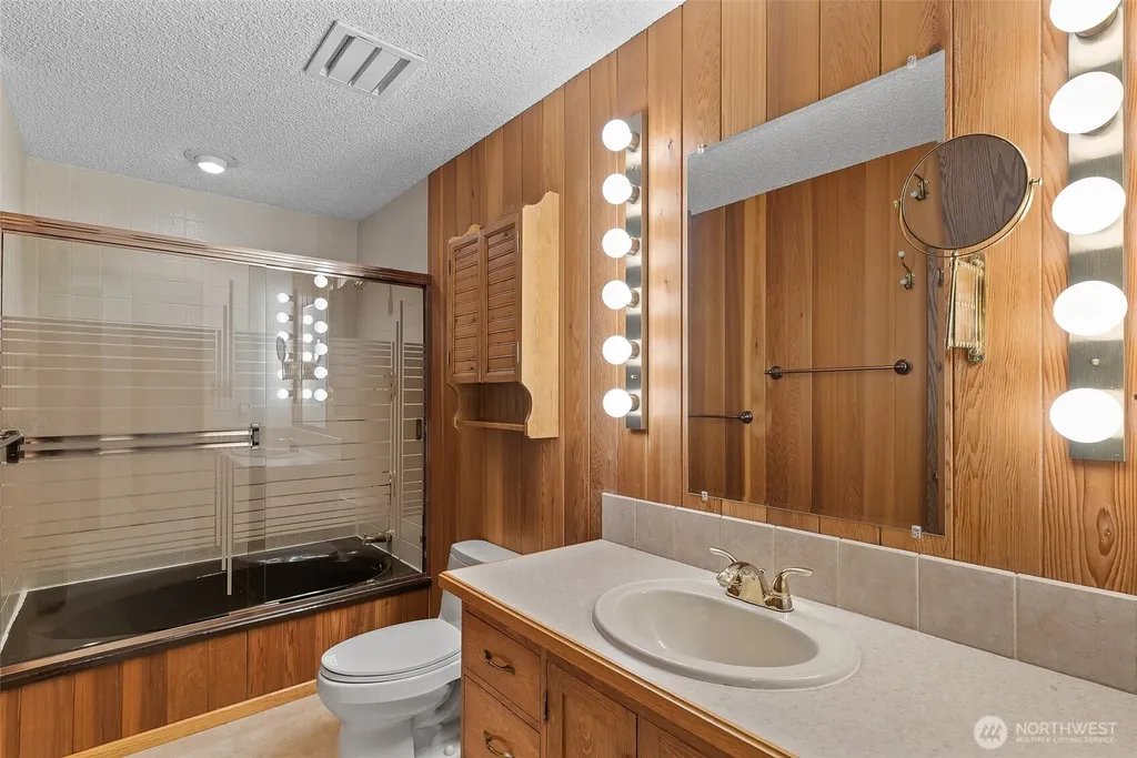 1547 Alpensee Strasse Leavenworth WA 98826
