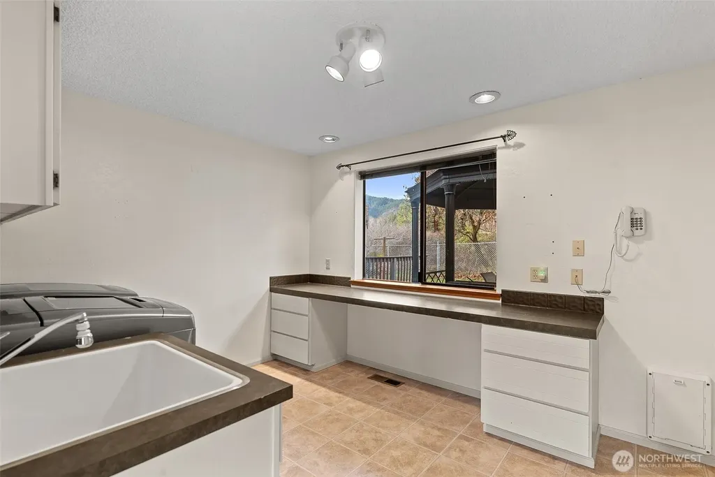 1547 Alpensee Strasse Leavenworth WA 98826