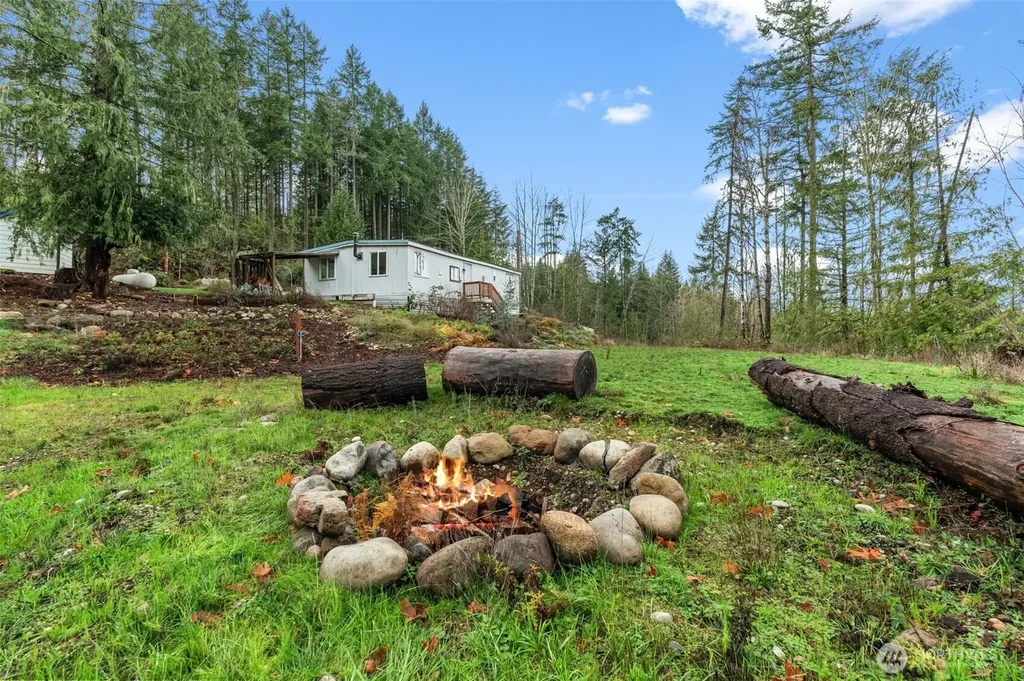 18818 Slough Lane SE Yelm WA 98597