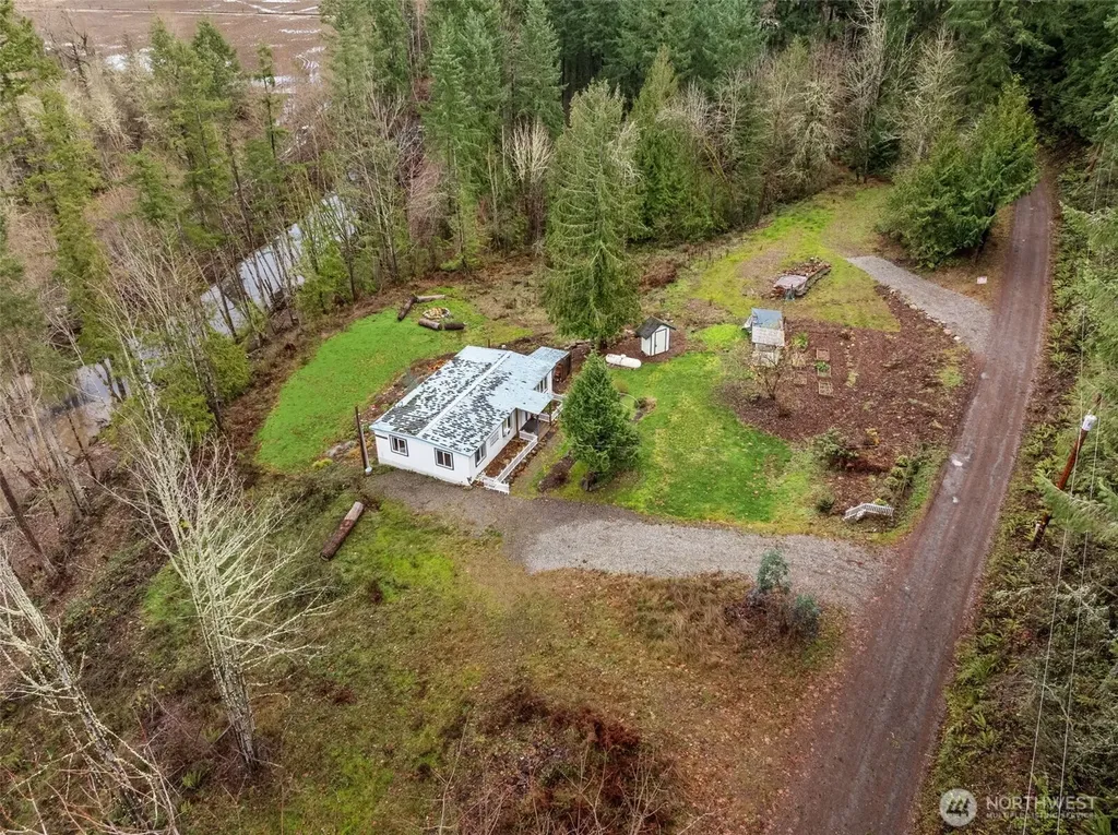 18818 Slough Lane SE Yelm WA 98597