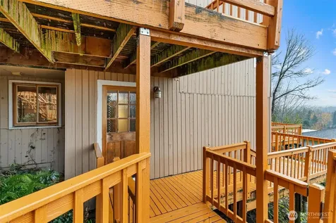 11804 90th Avenue NE Kirkland WA 98034