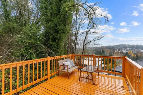 11804 90th Avenue NE Kirkland WA 98034