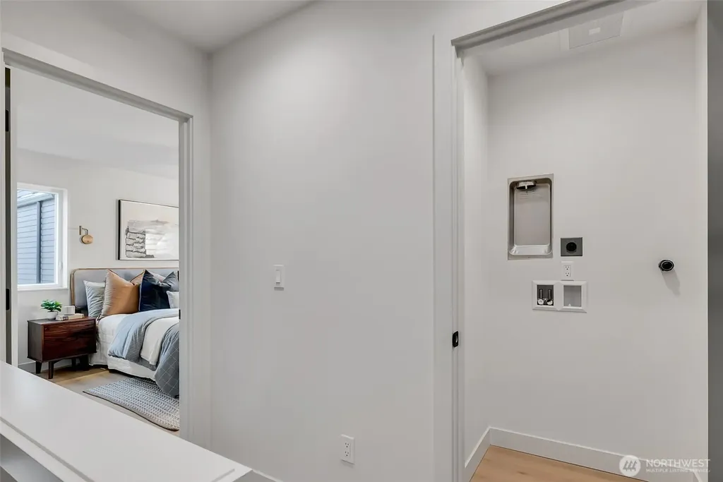 4405 S Holly Street Seattle WA 98118