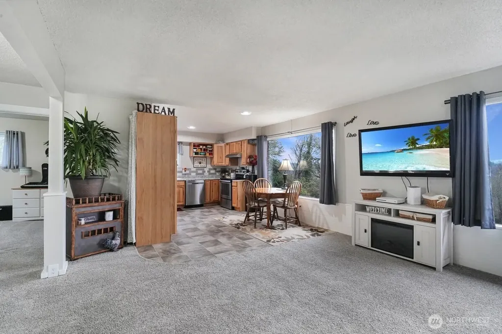 168 Middlecrest Drive Toledo WA 98591