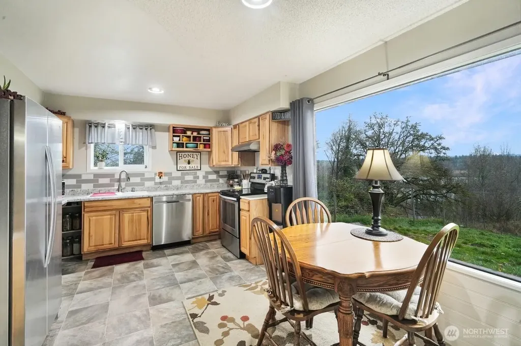 168 Middlecrest Drive Toledo WA 98591