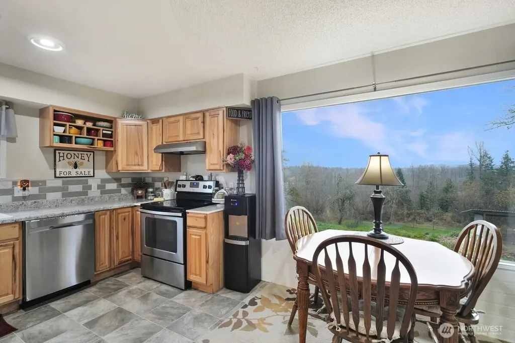 168 Middlecrest Drive Toledo WA 98591