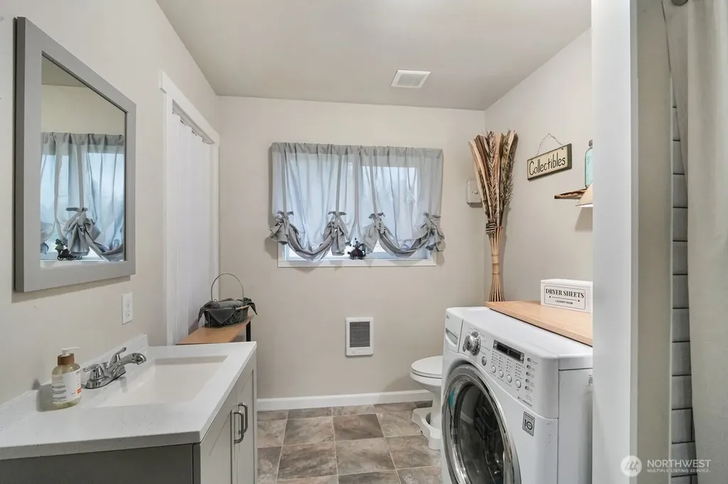 168 Middlecrest Drive Toledo WA 98591