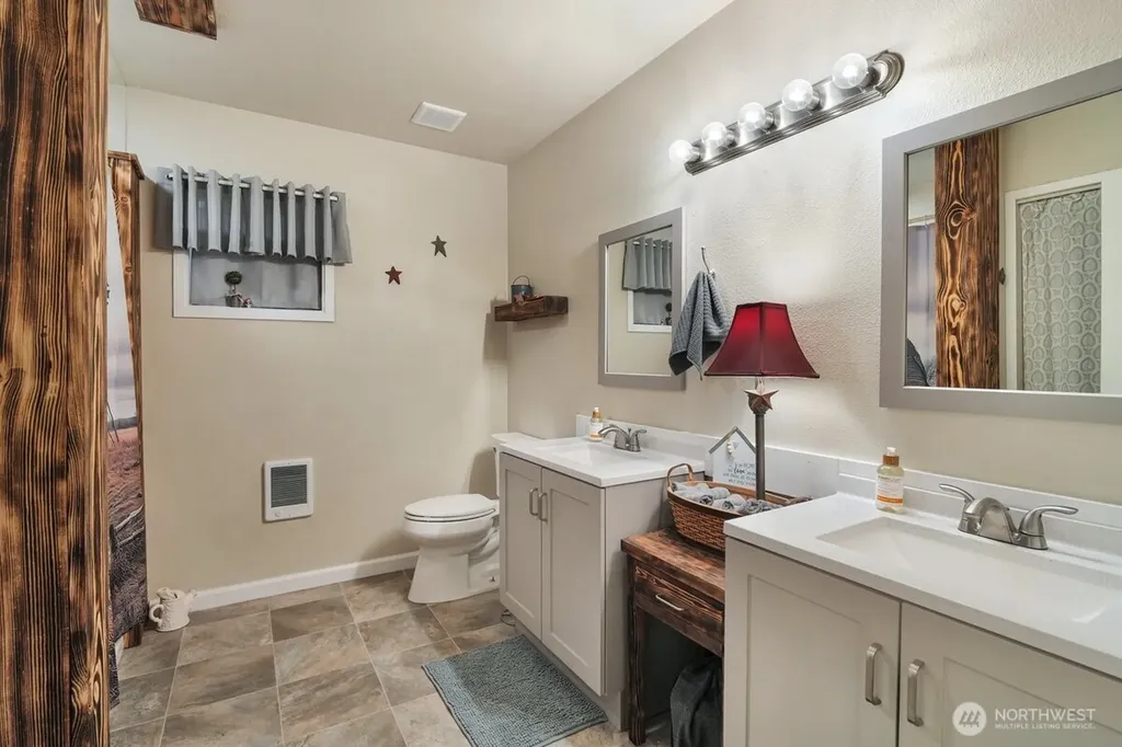 168 Middlecrest Drive Toledo WA 98591