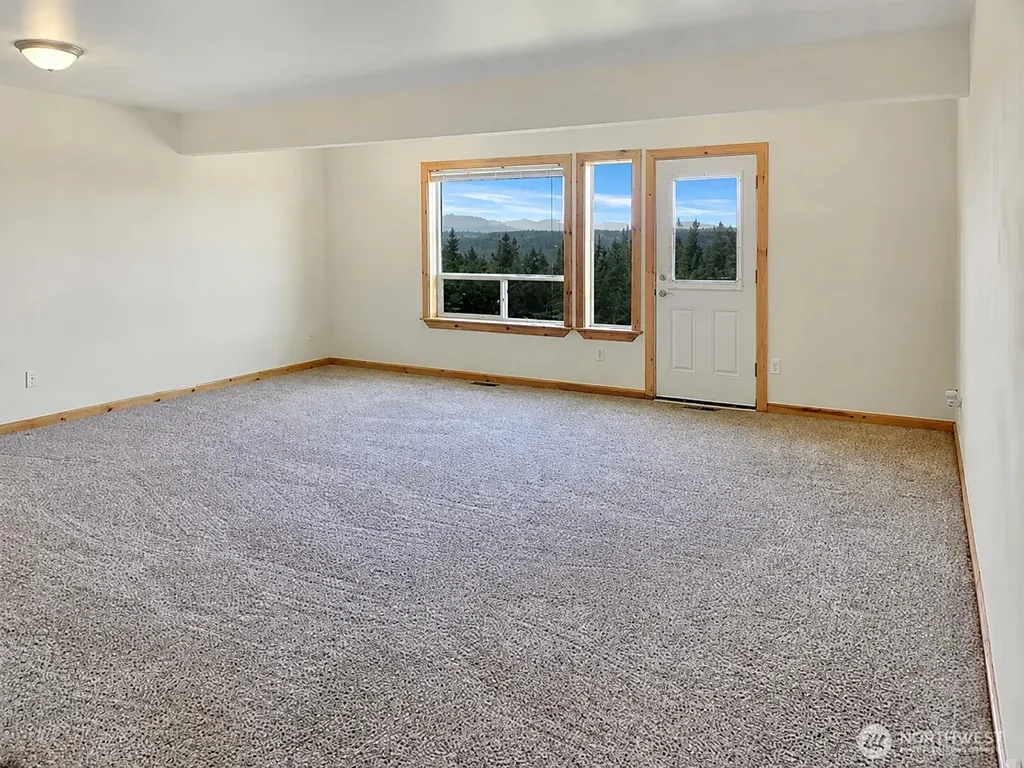 1028 Circle Drive Camano Island WA 98282