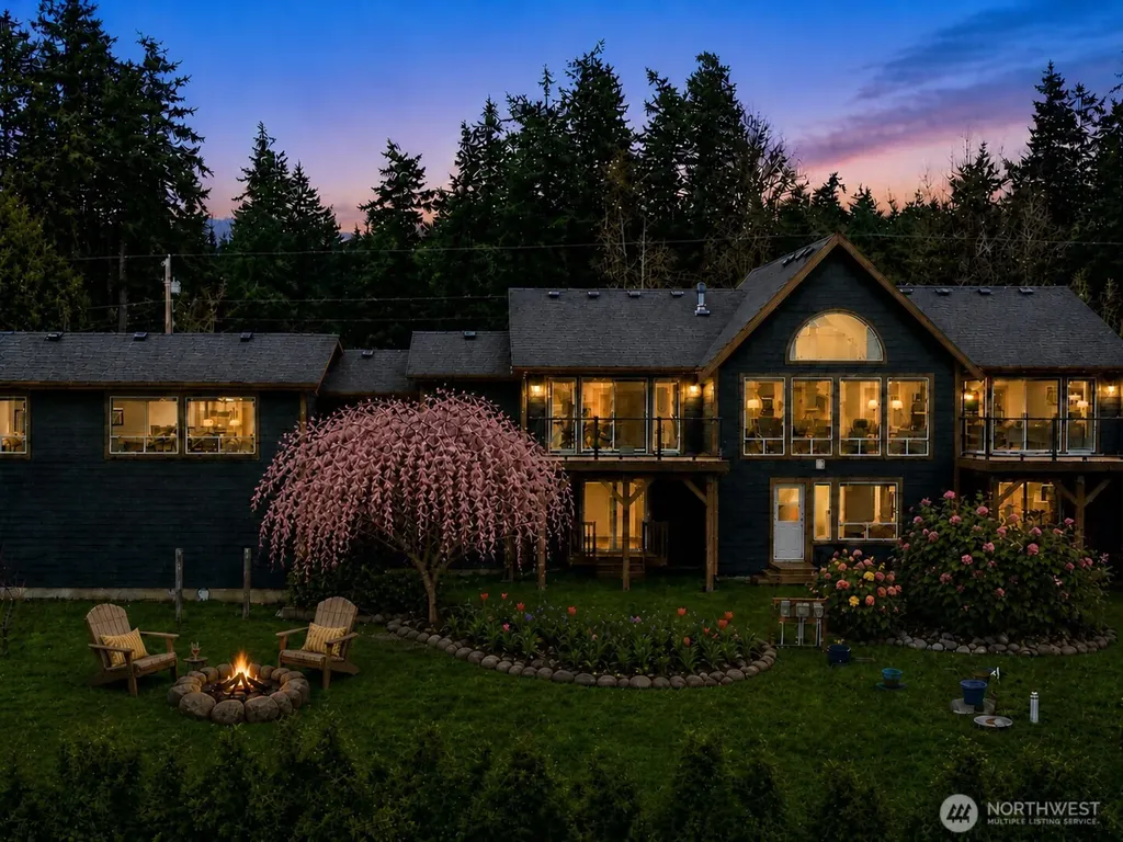 1028 Circle Drive Camano Island WA 98282