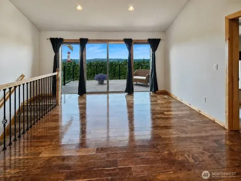 1028 Circle Drive Camano Island WA 98282