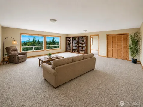 1028 Circle Drive Camano Island WA 98282