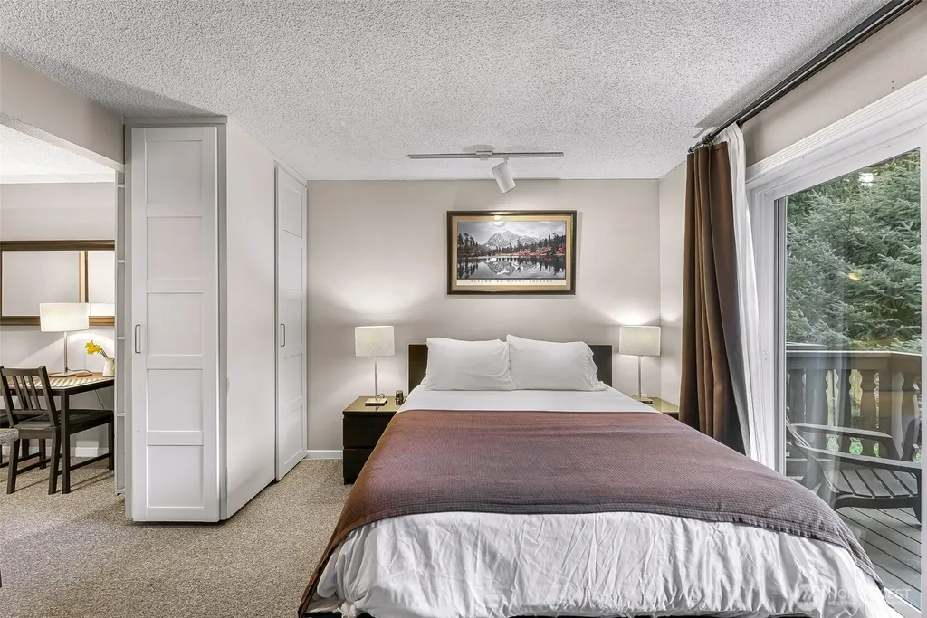 10433 Mt Baker Highway Deming WA 98244