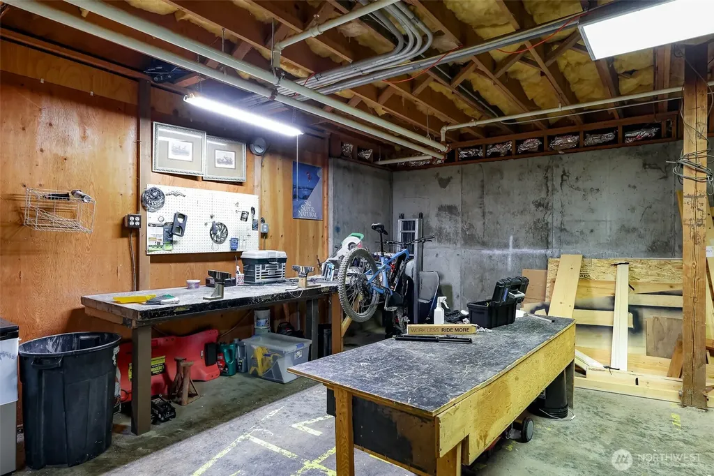 10433 Mt Baker Highway Deming WA 98244