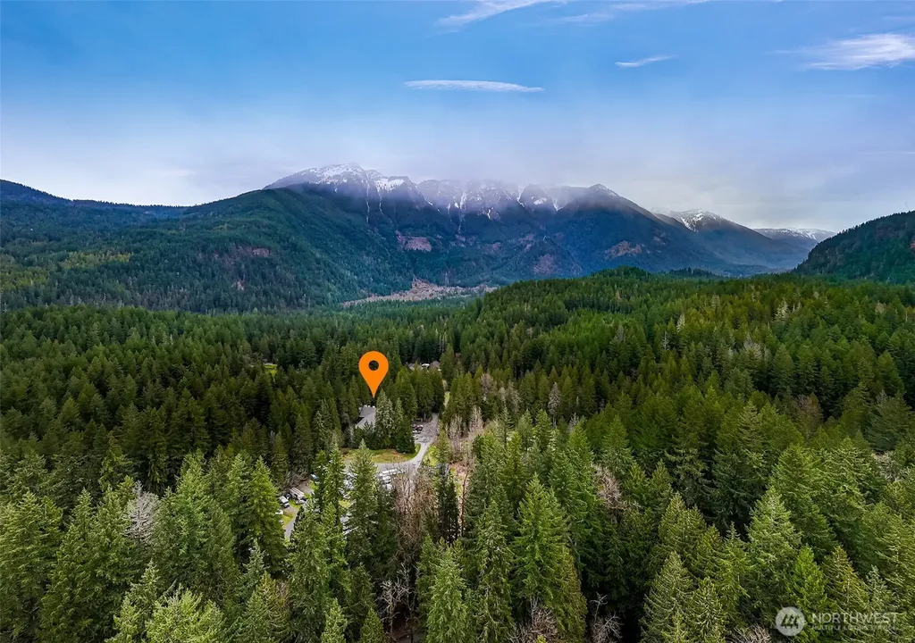 10433 Mt Baker Highway Deming WA 98244