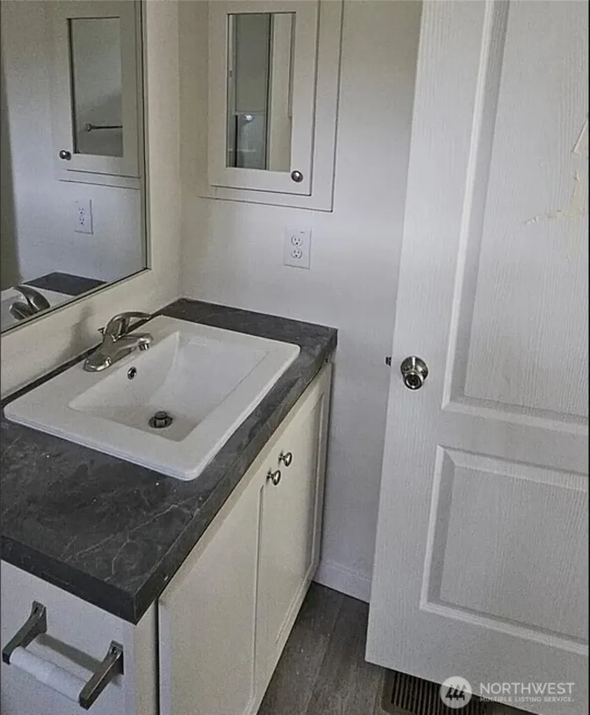 31108 3rd Avenue Black Diamond WA 98010