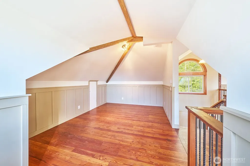 2147 Klahanee Drive Ilwaco WA 98624