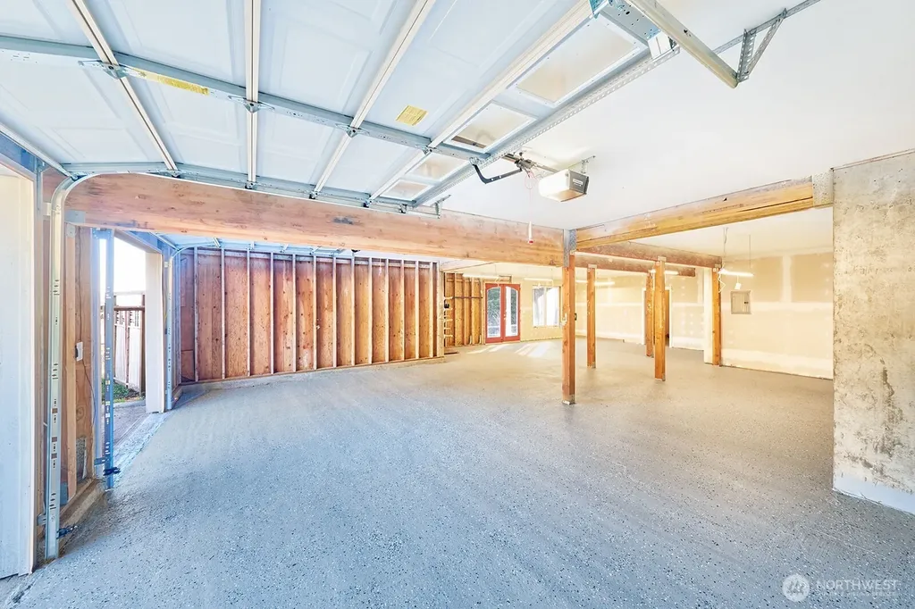 2147 Klahanee Drive Ilwaco WA 98624